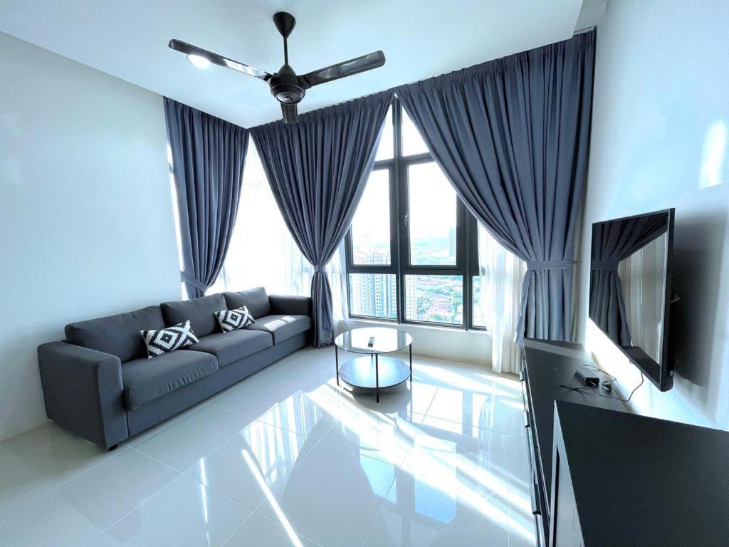 Tropicana Suite Petaling Jaya Bagian luar foto
